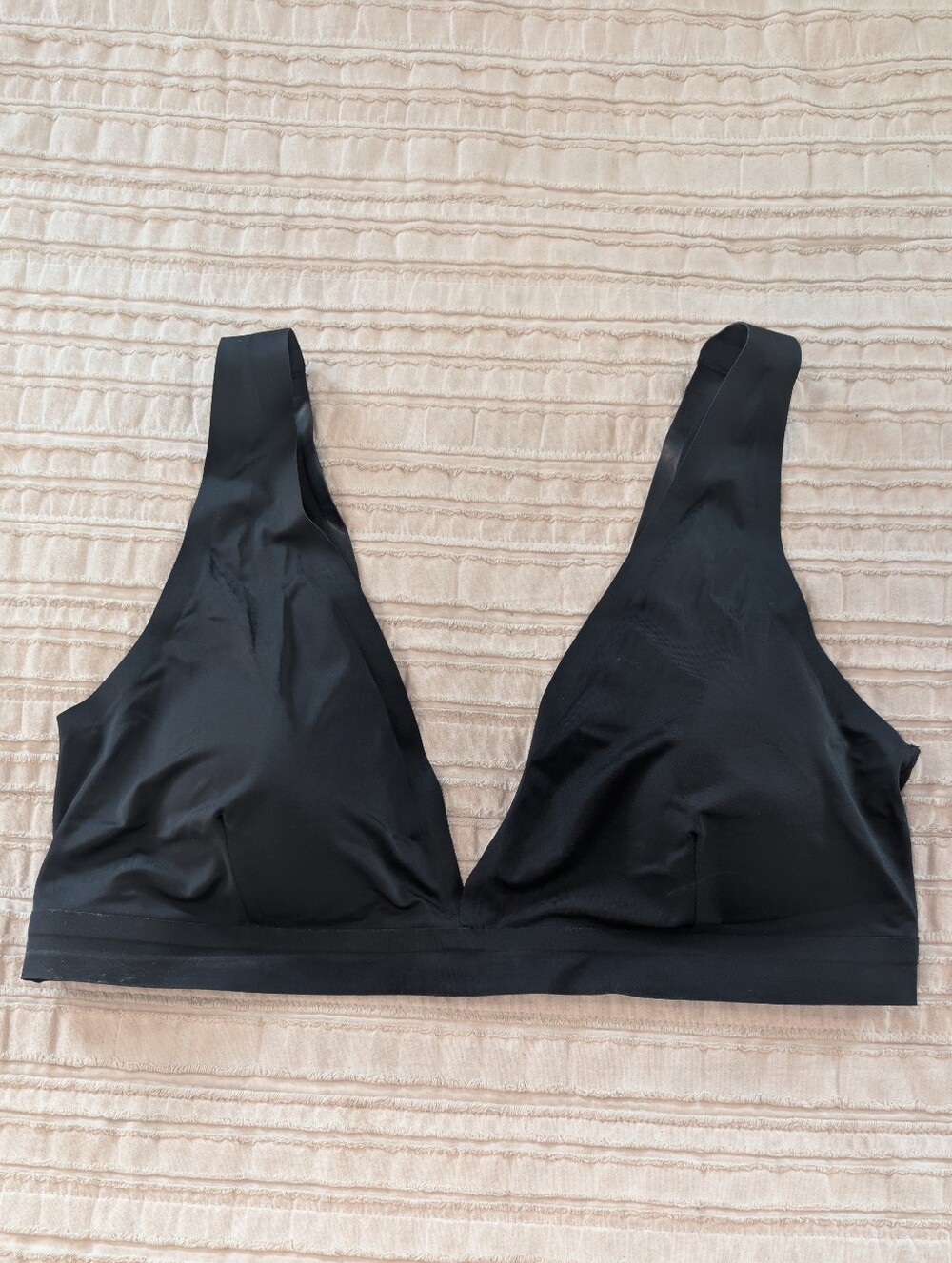 Onewith Roxbury Abyss Bikini Top